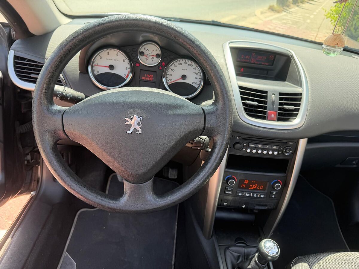 PEUGEOT 207 CC CONVERTIBLE 1.6 SPANISH LHD IN SPAIN ONLY 33000 MILES SUPERB 2010